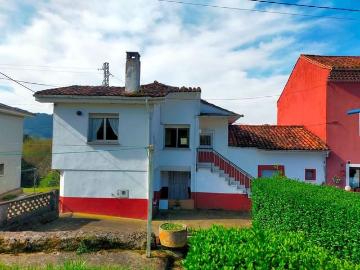 Casa en venta en Soto del Barco, Asturias Costa Verde