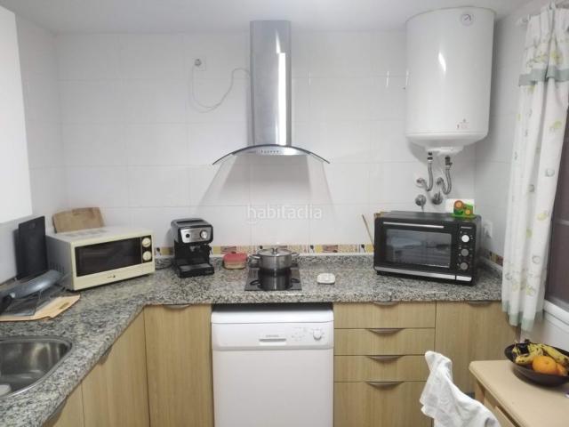 Casa en venta en Sotresgudo. Chalet en venta Almayate bajo con 2 dormitorios, parking y piscina. Casas.