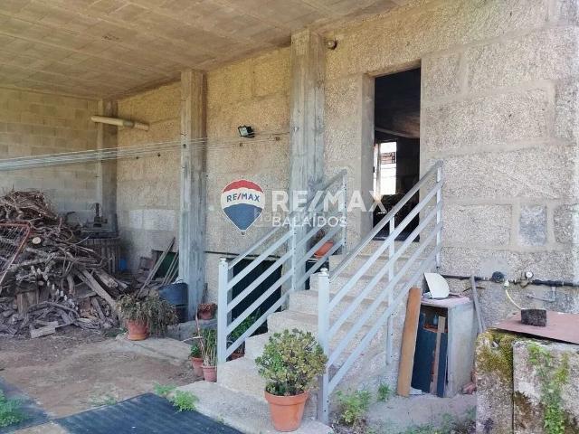 Casa en venta en Tui. Casas.