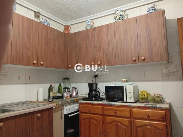 Casa en venta en Talavera de la Reina, Patrocinio Nueva Talavera. CASA CON AMPLIA PARCELA Y MÚLTIPLES POSIBILIDADES EN PATROCINIO, TALAVERA DE LA REINA. Casas Talavera de la.