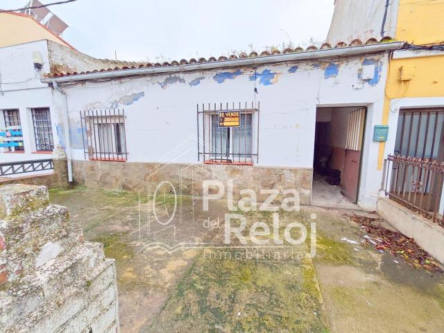 Casa en venta en Talavera de la Reina, Ribera del Tajo. SE VENDE CASA RUSTICA EN TALAVERA DE LA REINA. Casas Talavera de la.