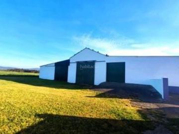 Casa en venta en Tapia de Casariego. IDEAL INVERSORES! EDIFICACIÓN CON MÚLTIPLES OPCIONES EN TAPIA DE CASARIEGO!. Casas Tapia de.