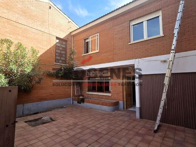 Casa en venta en Tarancón. Casa Chalet en Calle Párroco José María Alfaro, Tarancón. Casas.