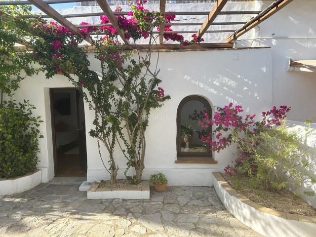 Casa en venta en Tarifa, Tahivilla. Tu hogar y tu negocio cerca del mar 4 Km. Finca rural en La Zarzuela. Casas.