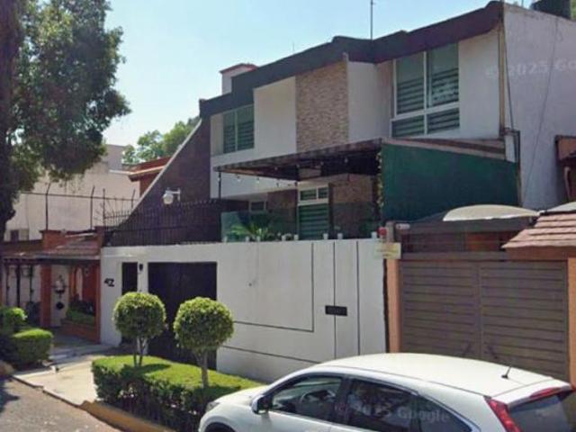 CASA EN VENTA EN TAXQUEÑA COYOACAN CDMX