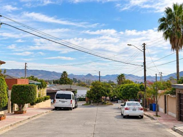 CASA EN VENTA EN TECATE BAJA CALIFORNIA