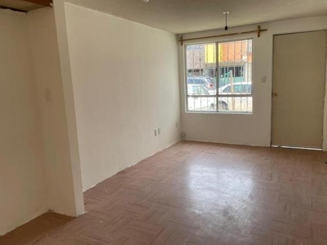 CASA EN VENTA EN TECAMAC 4