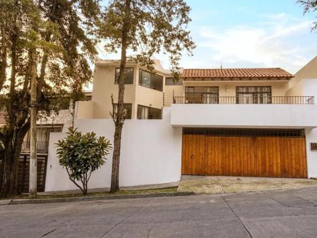 Casa en Venta en Tecamachalco con Jardín