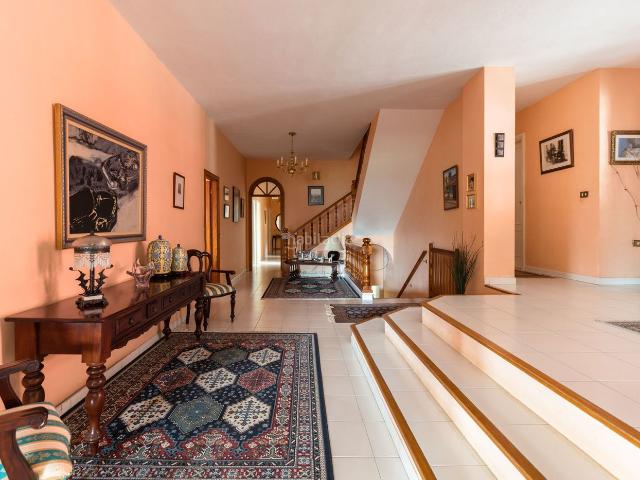 Casa en venta en Tegueste. Arquitectura canaria y paisaje en armonía. Casas.