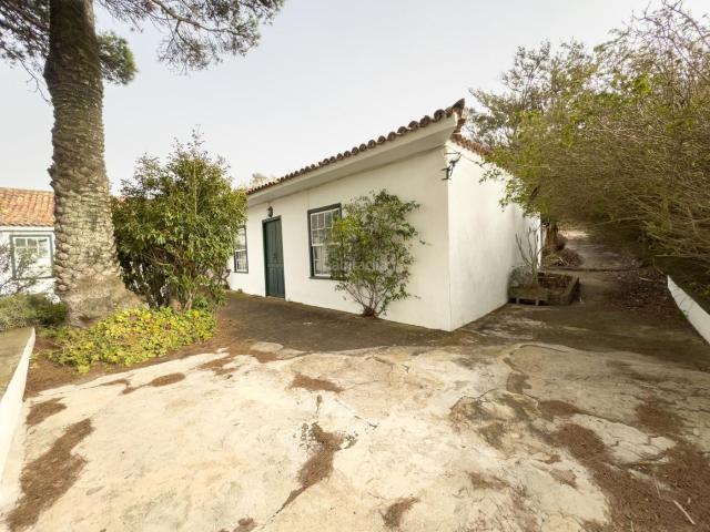 Casa en venta en Tegueste. PRECIOSA CASA TRADICIONAL CANARIA. Casas.