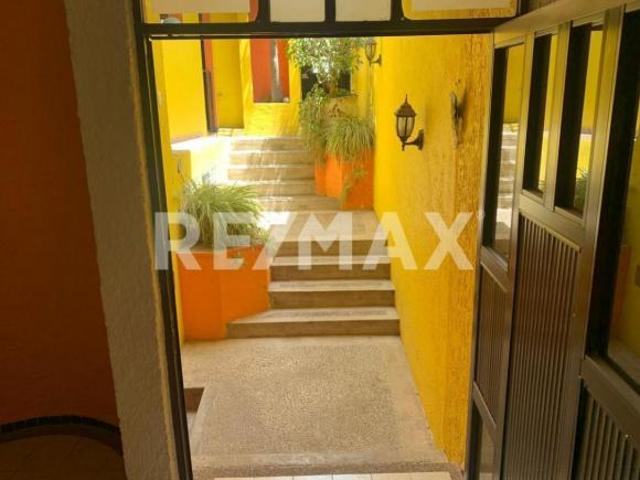 CASA EN VENTA EN TEJEDA 4