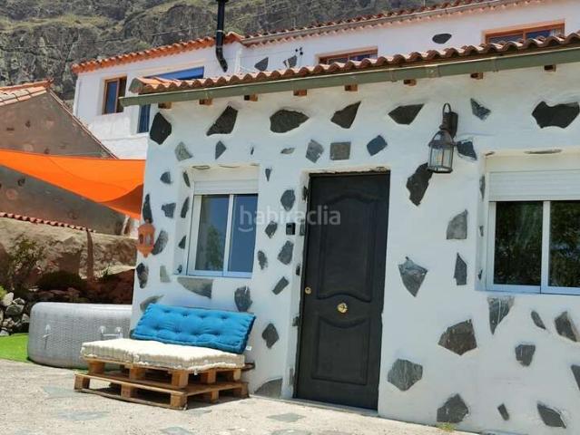 Casa en venta en Tejeda. Dos fincas rústicas con las mejores vistas de Gran Canaria Tejeda. Casas.