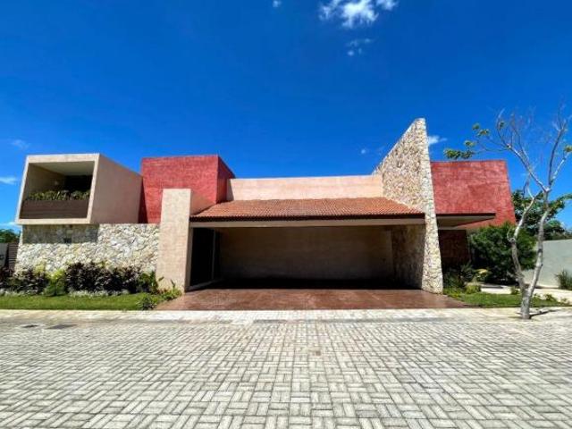 CASA EN VENTA EN TEMOZON MERIDA