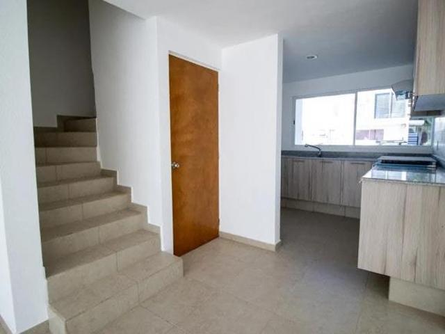 Casa en venta en Tesistan con rooftop 3 recamaras | coto privado