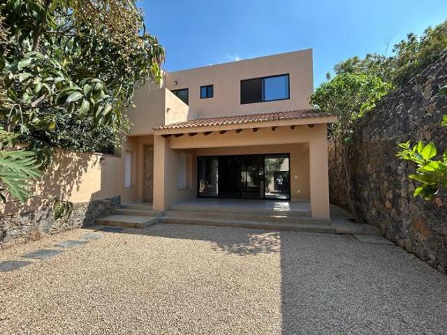 Casa en venta en Tepoztlán Morelos, en PROMOCIÓN