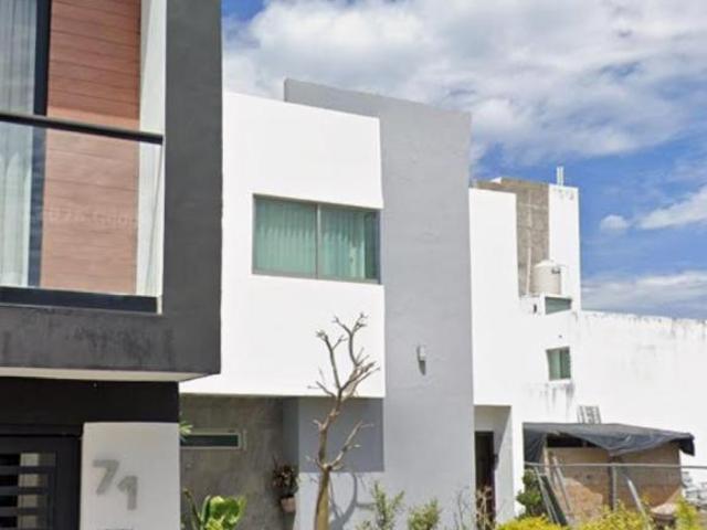 CASA EN VENTA EN TEPIC NAYARIT