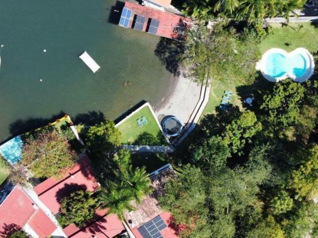 Casa en Venta en Tequesquitengo Morelos