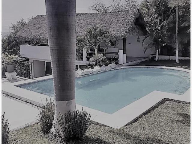 Casa en venta en Tequesquitengo, Jojutla, Morelos