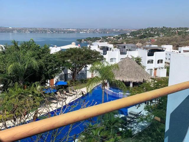 Casa en venta en Tequesquitengo, Jojutla, Morelos