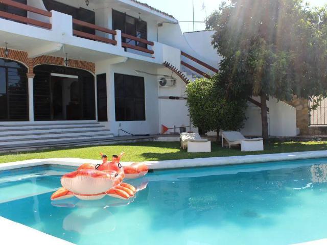 Casa en venta en Tequesquitengo, Jojutla, Morelos
