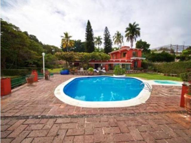 Casa en venta en Tequesquitengo, Jojutla, Morelos