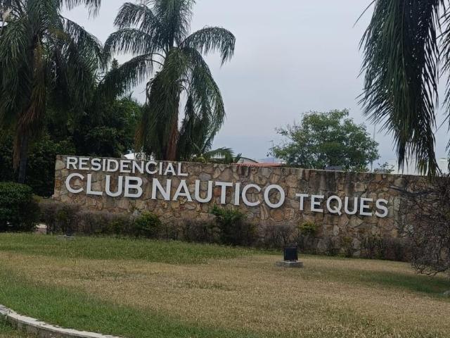 Casa en venta en Tequesquitengo