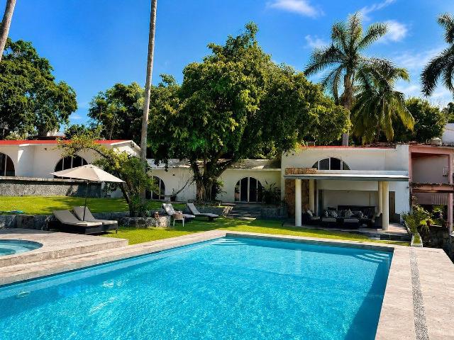 Casa en venta en Tequesquitengo