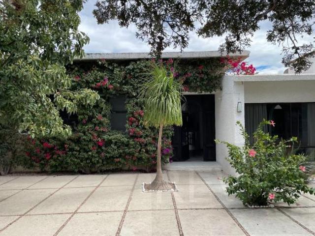Casa en Venta en Tequisquiapan con Jardín extenso