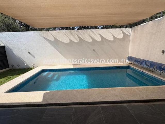 CASA EN VENTA EN TEQUISQUIAPAN CHARLOT EN RESIDENCIAL HACIENDAS