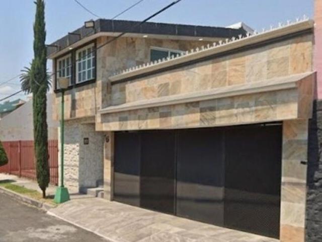 CASA EN VENTA EN TERCERA CERRADA BAHAMAS LOMAS ESTRELLA IZTAPALAPA