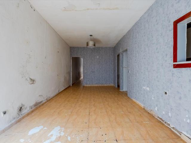 Casa en venta en Terrassa, Barcelona en Calle Letur