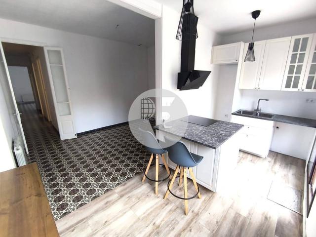 Casa en venta en Terrassa, Barri del Centre. Gran oportunidad en el centro de Terrassa!. Casas.