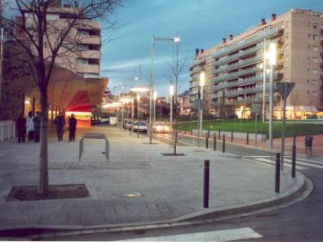 Casa en venta en Terrassa, Barri del Centre. ¡OPORTUNIDAD CASA EN CONDICIONES ESPECIALES EN TERRASSA!. Casas.