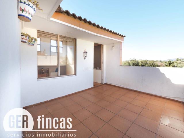 Casa en venta en Terrassa, La Maurina. CON 2 ENTRADAS INDEPENDIENTES Y ASCENSOR. Casas.