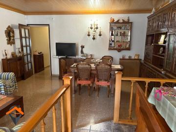 Casa en venta en Terrassa, Les Arenes La Grípia Can Montllor. FANTASTICA CASA EN ZONA TRANQUILA CON GARAJE DE 140M2, TERRAZA 50M2 Y PATIO!. Casas.