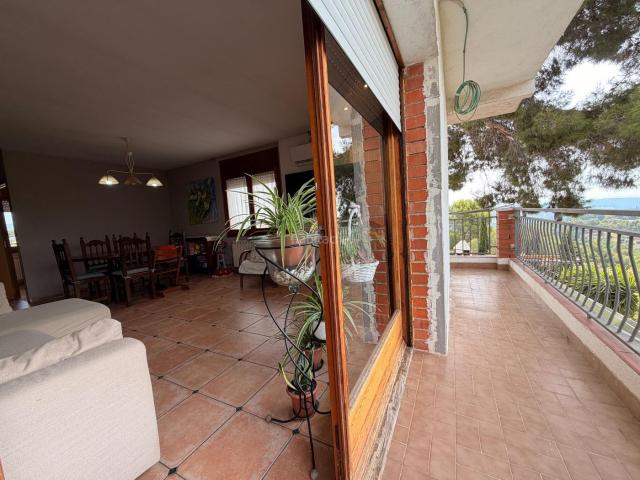 Casa en venta en Terrassa, Les Martines. ESPECTACULAR CASA CON PISCINA!. Casas.