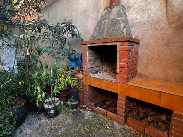 Casa en venta en Terrassa, Zona Esportiva. OPORTUNIDAD! GRAN CASA PARA REFORMAR EN ZONA OLIMPICA. Casas.