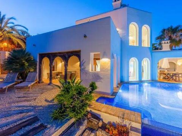 Casa en Venta en Teulada