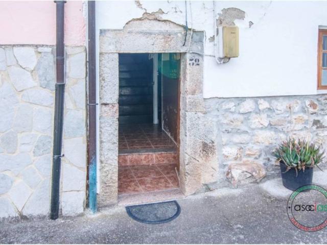 Casa en Venta en Teverga