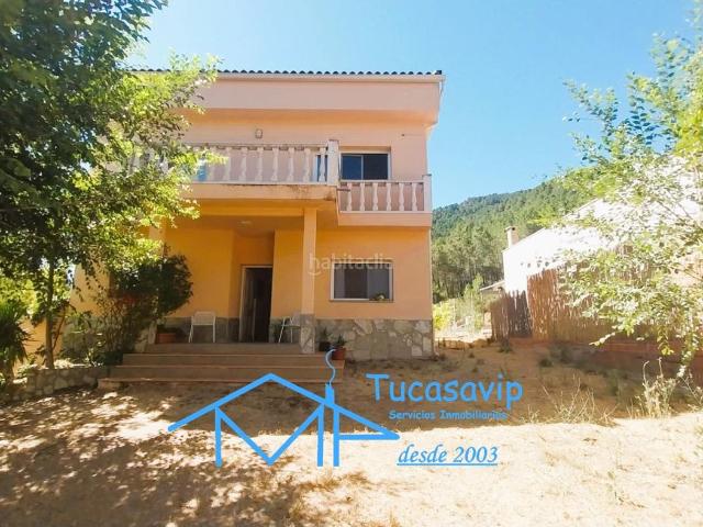 Casa en venta en Tiemblo El. CHALET INDEPENDIENTE EN EL TIEMBLO. Casas Tiemblo.