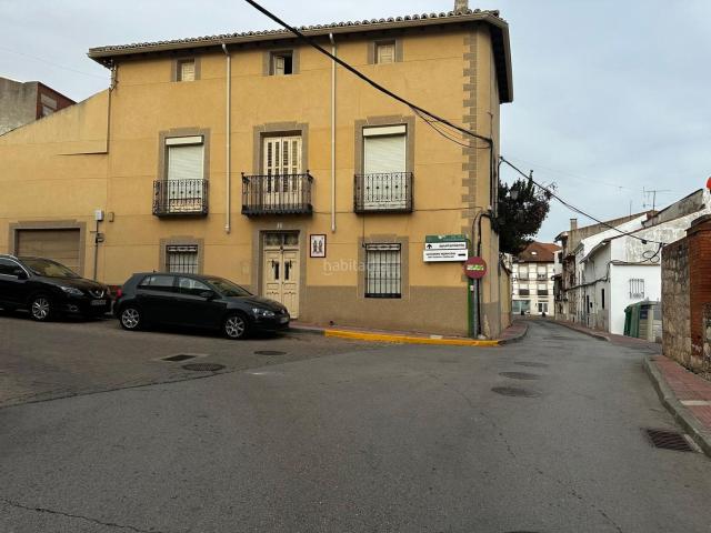 Casa en venta en Tielmes. OPORTUNIDAD PARA INVERSORES. Casas.
