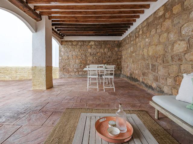 Casa en venta en Tielmes. Se vende CASA COMPLETAMENTE REFORMADA en TIELMES. Casas.
