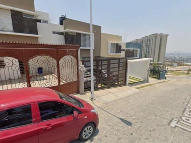 CASA EN VENTA EN TIERRA DE ILUSIONES 189 TLAQUEPAQUE JALISCO