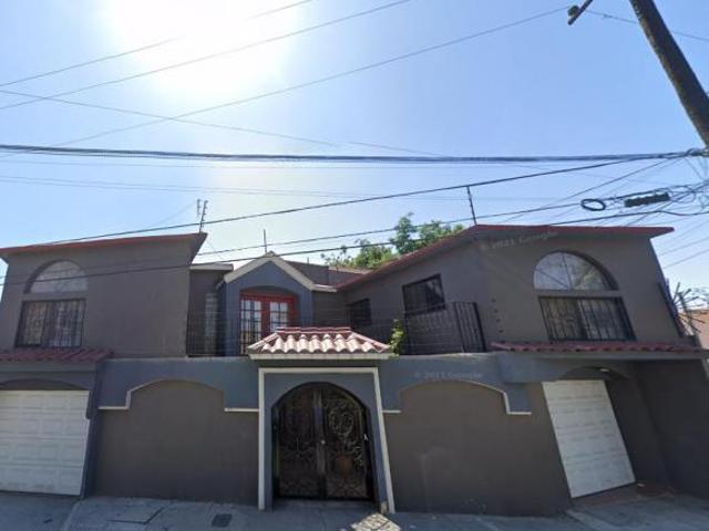 CASA EN VENTA EN TIJUANA, BAJA CALIFORNIA