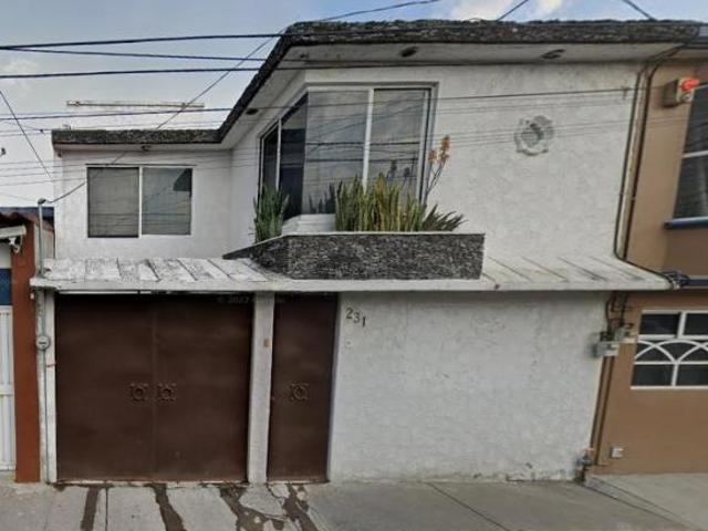 CASA EN VENTA EN TILOS NUM 231 COL VILLA DE LAS FLORES, SAN FRANCISCO COACALCO, ESTADO DE MÉXICO