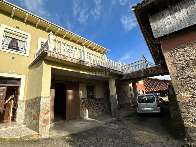 Casa en venta en Tineo. Casa de piedra en La Millariega, Tineo. Casas.