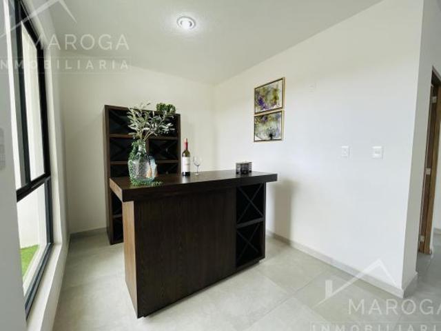 CASA EN VENTA EN TIZAYUCA, 3 RECÁMARAS 3.5 BAÑOS, 130 M2 FRACC. PRIVADO