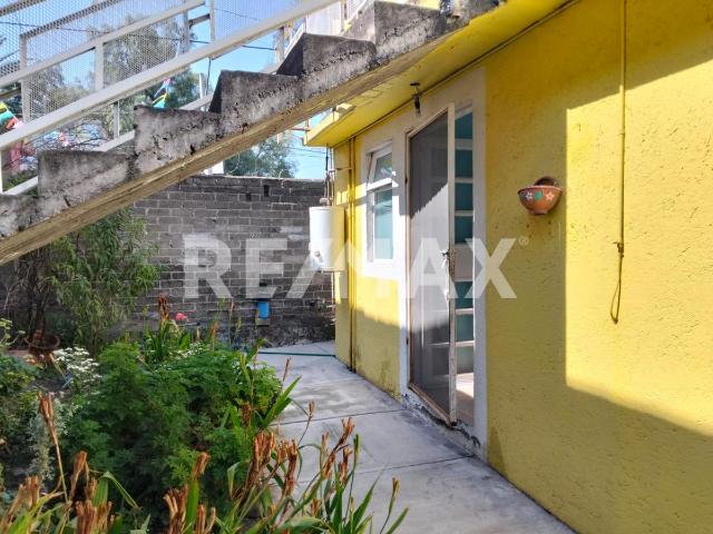 Casa en venta en Tlahuac,, Col. Guadalupe Tlaltenco