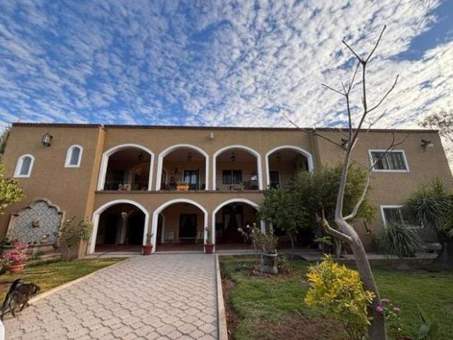 CASA EN VENTA EN TLAJOMULCO DE ZÚÑIGA, SAN SEBASTIAN