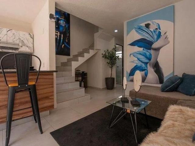 Casa en venta en Tlajomulco Hacienda Santa Cruz